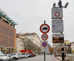 Nuove regole sui varchi delle Ztl: cambieranno i cartelli luminosi