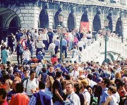 40mila euro di multe ai bus turistici