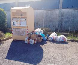 Il virus non ferma gli incivili