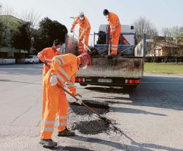 Sulle strade arriva l’asfalto