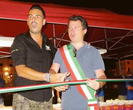 Adriashopping lasciata alla porta