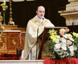 Lunedì riaprono le porte delle chiese per le celebrazioni liturgiche