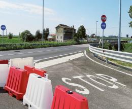 Veneto Strade rimprovera il Comune. Lo svincolo sarà aperto