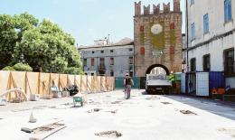 Chiosco: per rimuovere la base, servono altri 20mila euro