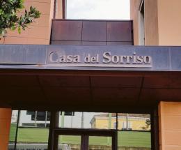“Anziani al caldo per il loro bene”