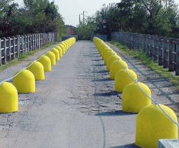 Rubate le catene sul ponte