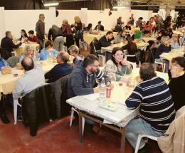 Salta la festa della fiorentina a Borsea. "Non vogliamo fare concorrenza ai ristoranti"