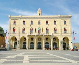 "Presentato un progetto per un impianto a biomasse. E' vero? Perché non rispondente?"