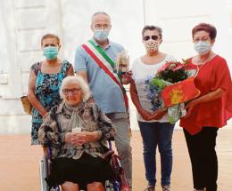 Super compleanno per Linda Passarella: raggiunto il secolo di vita, festa alla “Bottoni”