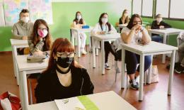 Scuola, ipotesi ingresso alle 11 per le superiori