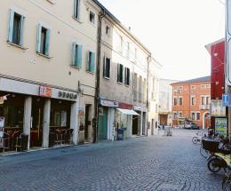 La gang del Corso attacca fuoco ai rifiuti speciali. E non è la prima volta