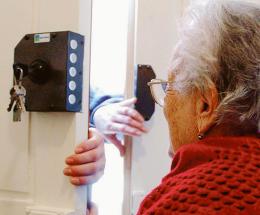 Altri banditi a caccia di anziani