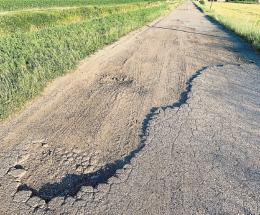 "Una strada pericolosa e impraticabile, fate qualcosa"