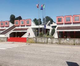 Danni a scuola, i vandali si introducono di notte