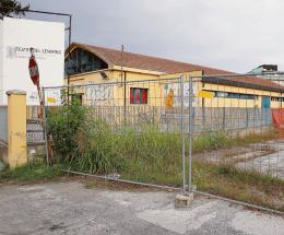 Il grande spazio incolto affacciato su viale Oroboni sta per rinascere