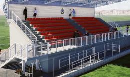Nuova tribuna, la ditta abbandona il cantiere e chiede pure 150mila euro di danni