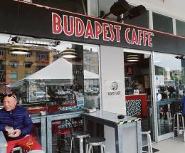 &ldquo;Il sindaco ha chiuso solo il mio bar&rdquo;