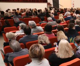 Sabato sera dedicato ad adolescenti e studenti