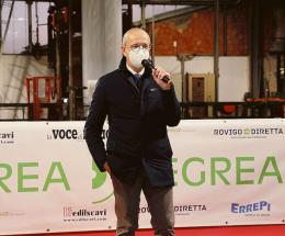 Degrea celebra 20 anni in “famiglia”