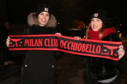 I tifosi accolgono il Milan