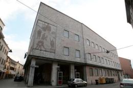 La preside: ragazzi calma, si è superato il limite