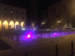 Gli scavi si colorano di viola per la lotta al tumore al pancreas