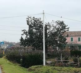 Cittadini senza telefono da venti giorni: situazione insostenibile