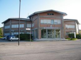 I ladri entrano in municipio e fanno incetta di soldi e due pistole
