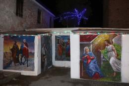 Le luminarie invadono ogni strada
