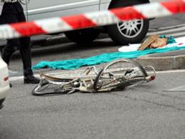 Ciclista muore in un canale, dopo l'incidente