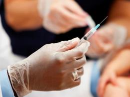 Muore dopo la puntura, medico indagato
