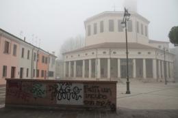 Volontari per ripulire la Rotonda