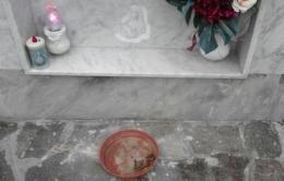 Il cimitero è depredato dai ladri