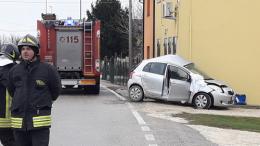 Fuori strada a Ceregnano, muore una persona
