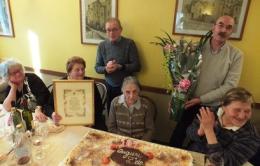 Tanti parenti alla festa per 107 anni di Ida