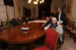 I primi commenti sulle proiezioni