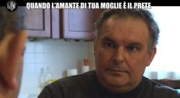 Sesso con il prete, scoperta dal marito