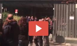 Una lunga fila per salutare Fabrizio Frizzi