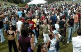 Party in golena sull'Adige, residenti infuriati per il rumore