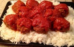 Polpette al pomodoro con riso basmati
