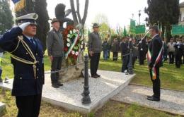 Adria abbraccia le penne nere <br/> per celebrare il 55esimo anniversario
