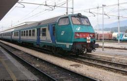 Treni nel caos, Salvini: "Tagliamo le corse"