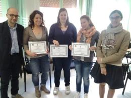 Tre ragazze hanno partecipato <br/>al Progetto "Giovani e anziani" 