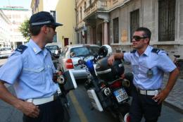 Servono più vigili urbani in strada <br/> in grado di potersi difendere