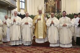 Il vescovo Soravito De Franceschi <br/> ha ordinato quattro nuovi sacerdoti 