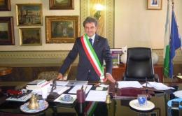 Il sindaco dichiara guerra <br/>  al presidente di Ecoambiente