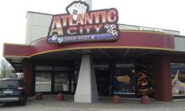 Rapina alla sala slot, pestato il gestore