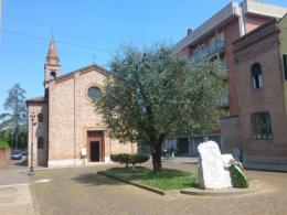 Una nuova statua in legno <br/> per la chiesetta di Sant'Anna