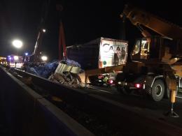 Esce di strada con l'autocarro lungo l'A13, muore 54enne di Lusia
