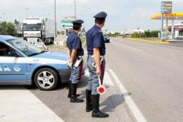 Non ha la patente: la compra falsa in Olanda